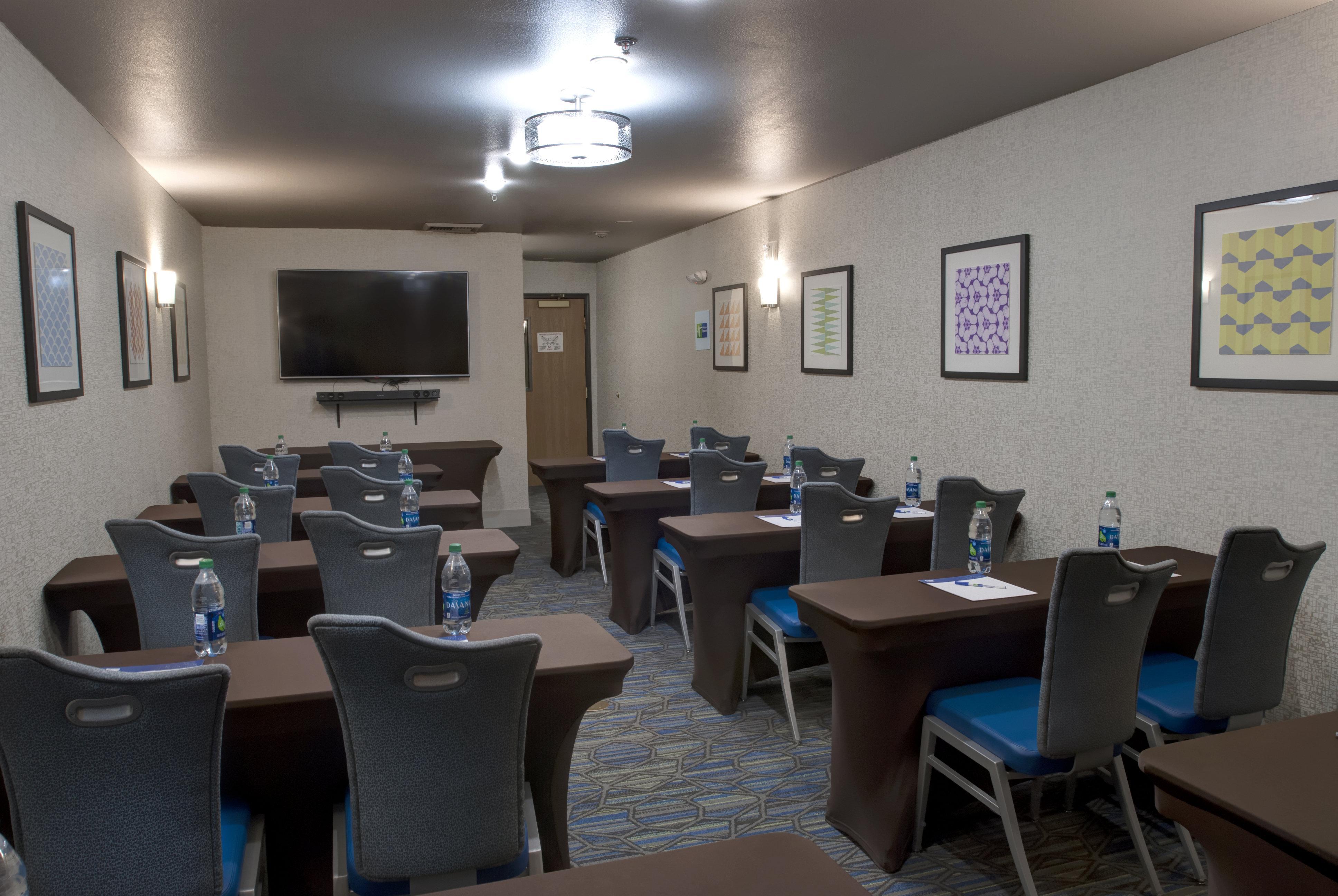 Holiday Inn Express Hotel & Suites Coeur D'Alene I-90 Exit 11 By Ihg Exterior photo