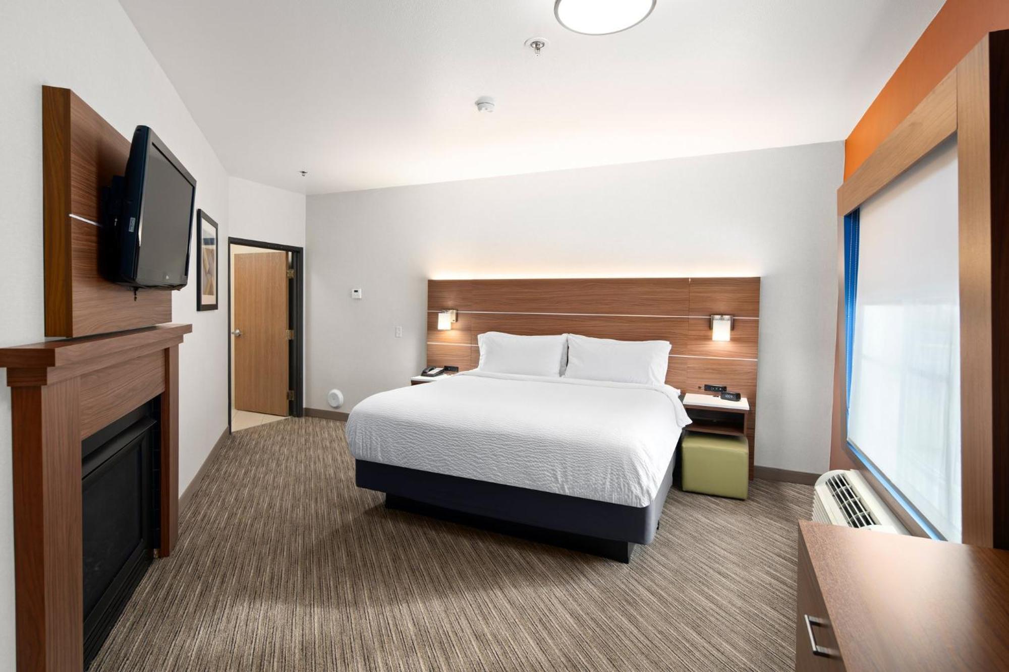 Holiday Inn Express Hotel & Suites Coeur D'Alene I-90 Exit 11 By Ihg Exterior photo