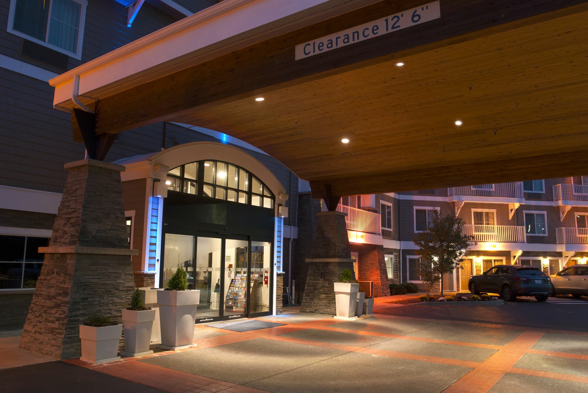 Holiday Inn Express Hotel & Suites Coeur D'Alene I-90 Exit 11 By Ihg Exterior photo